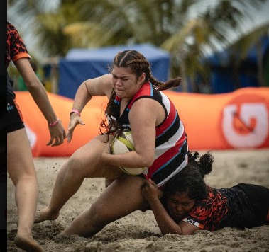 Debut en el rugby playa — tercer puesto en Turbo
